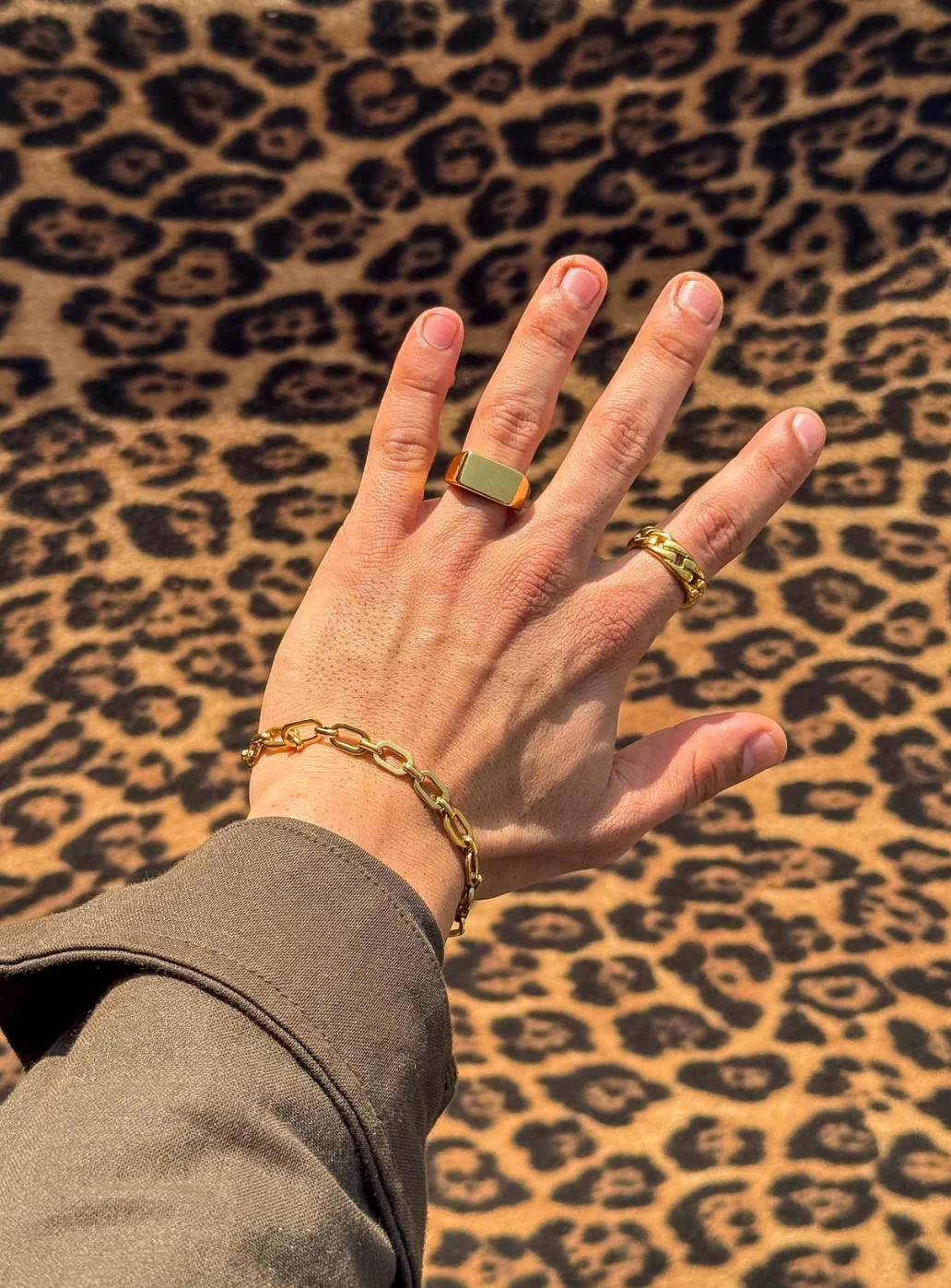 Gold Cuban Ring - Image 4