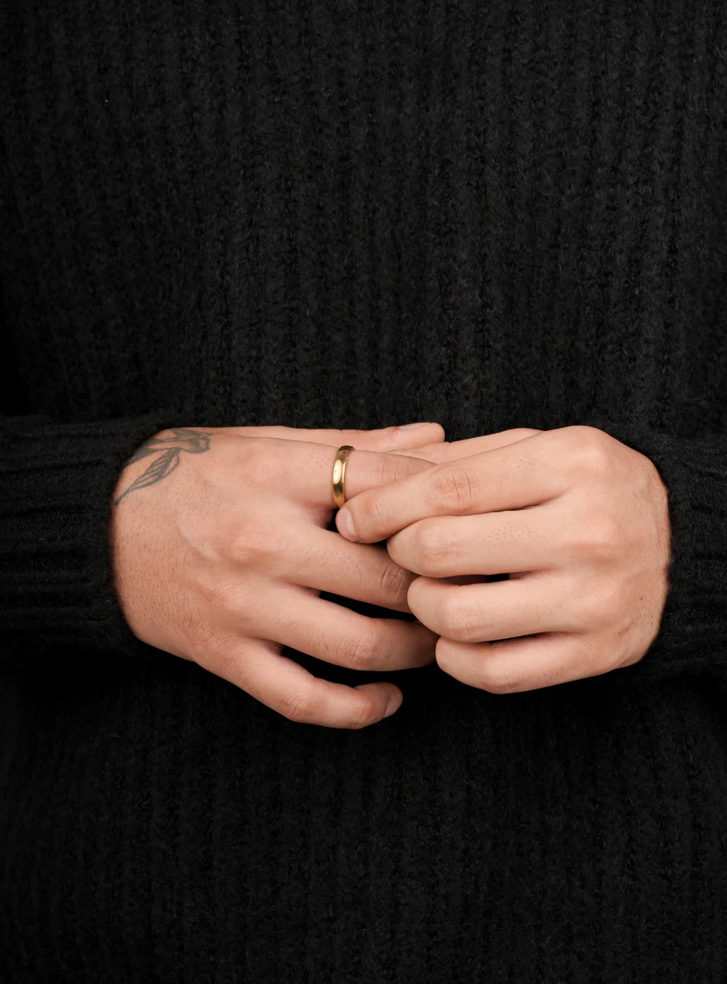 Golden Ring Band - Image 3