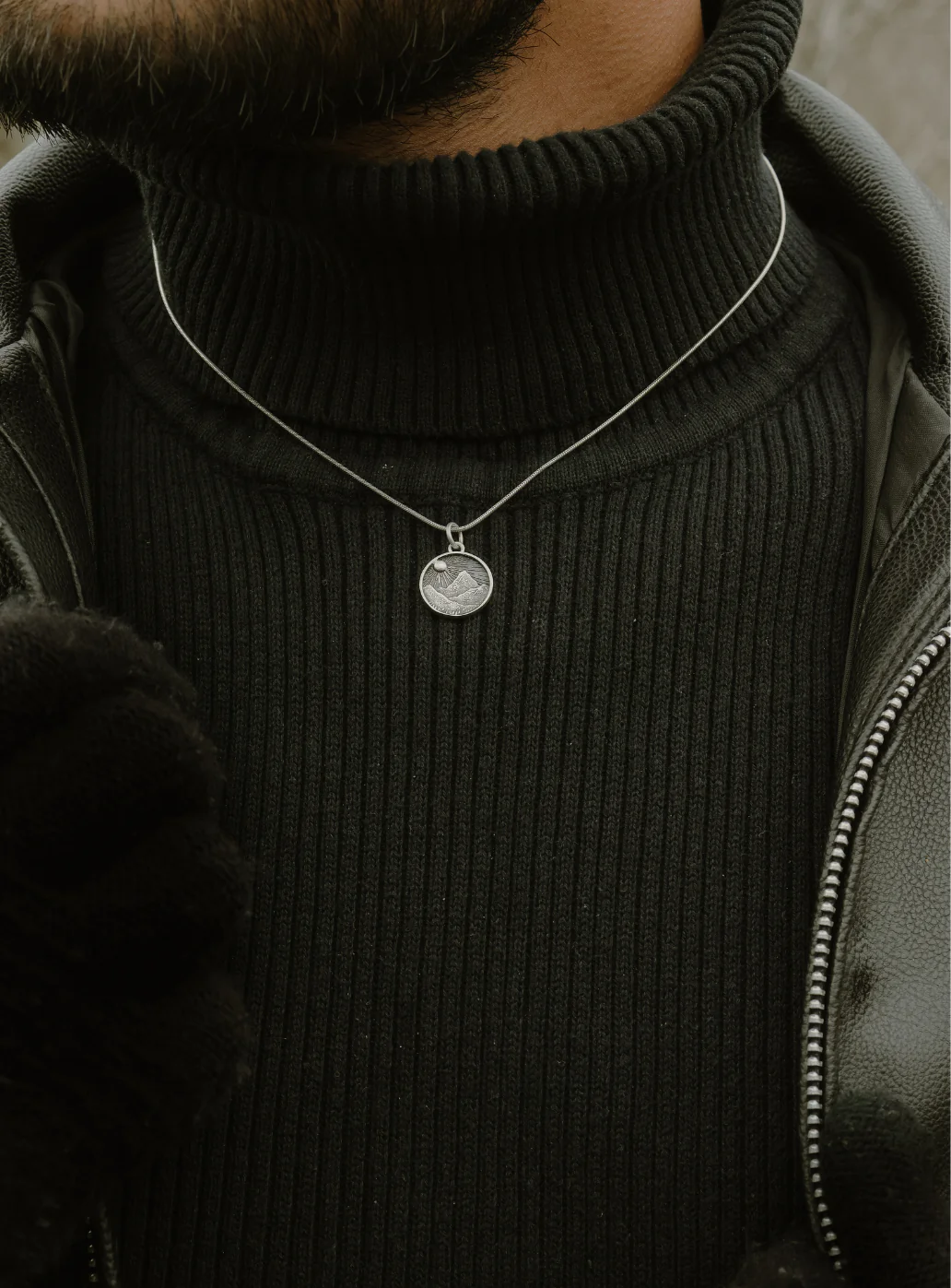 Mountain Pendant - Image 3