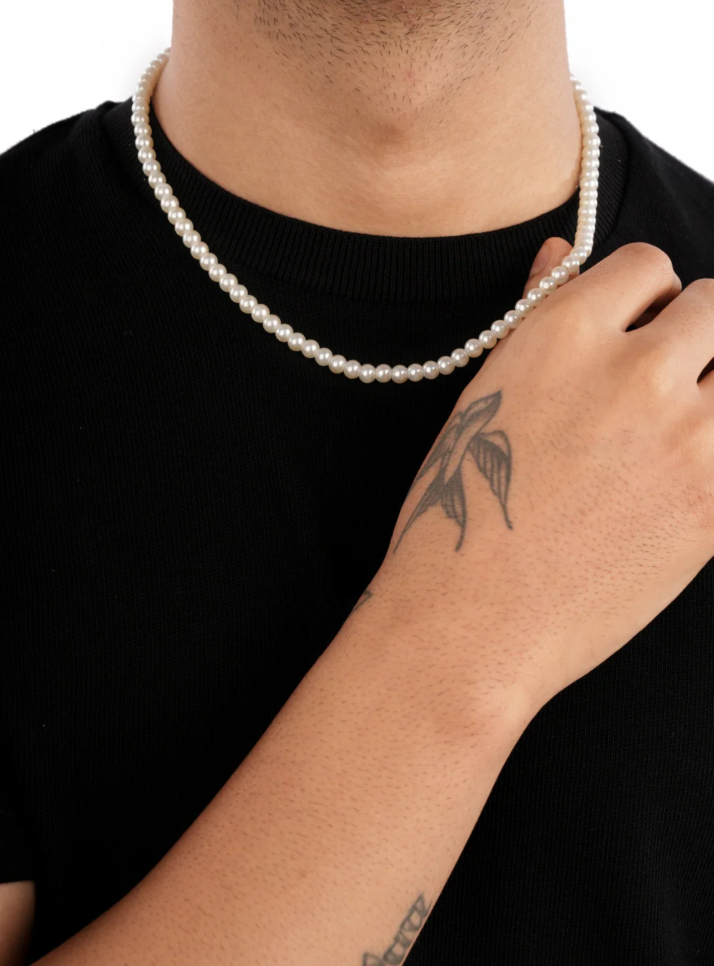 Pearl Neckpiece - Image 3